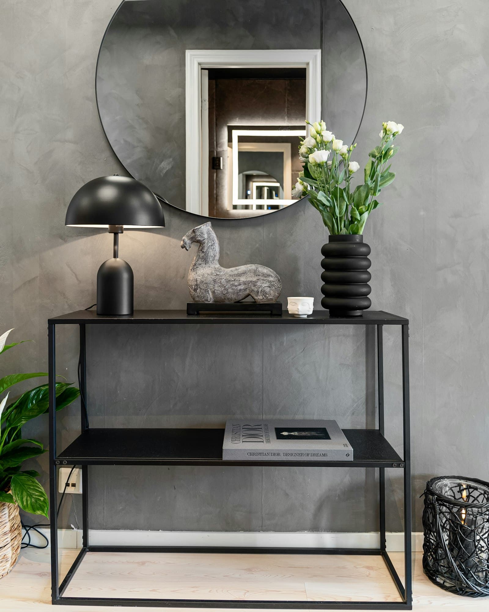Mirror and console styling