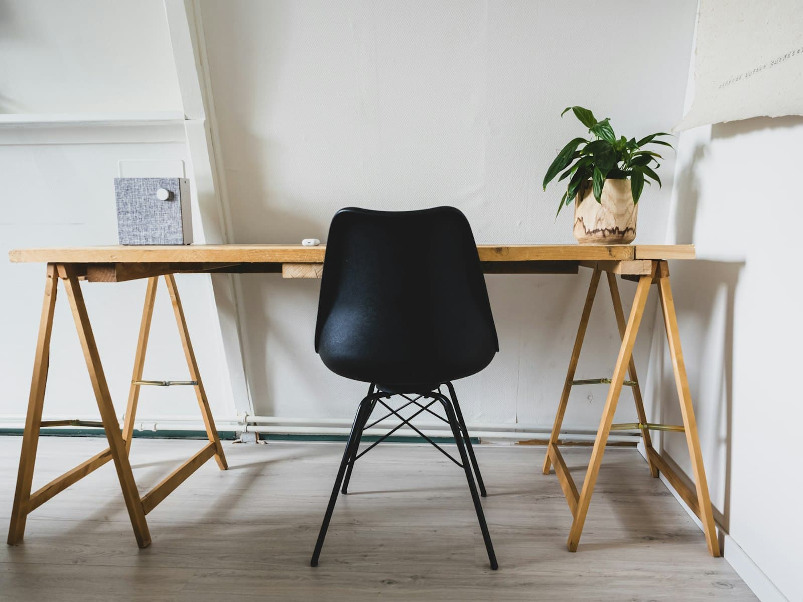 Home office desk